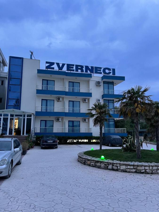 Hotel Zverneci Exterior photo